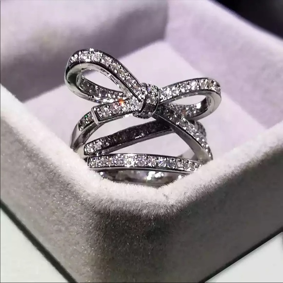Jewelry - New Women’s 925 Silver Rope Knot Bow Diamond Ring